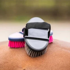 Brosse douce flexible QHP