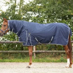 Couverture d'extérieur avec cou intégré 300g QHP