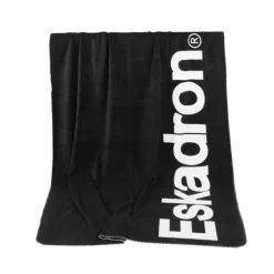 Plaid Dynamic Eskadron