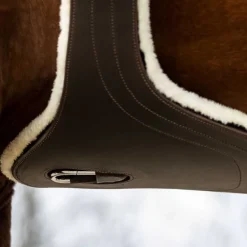 Sangle bavette avec fourrure détachable QHP